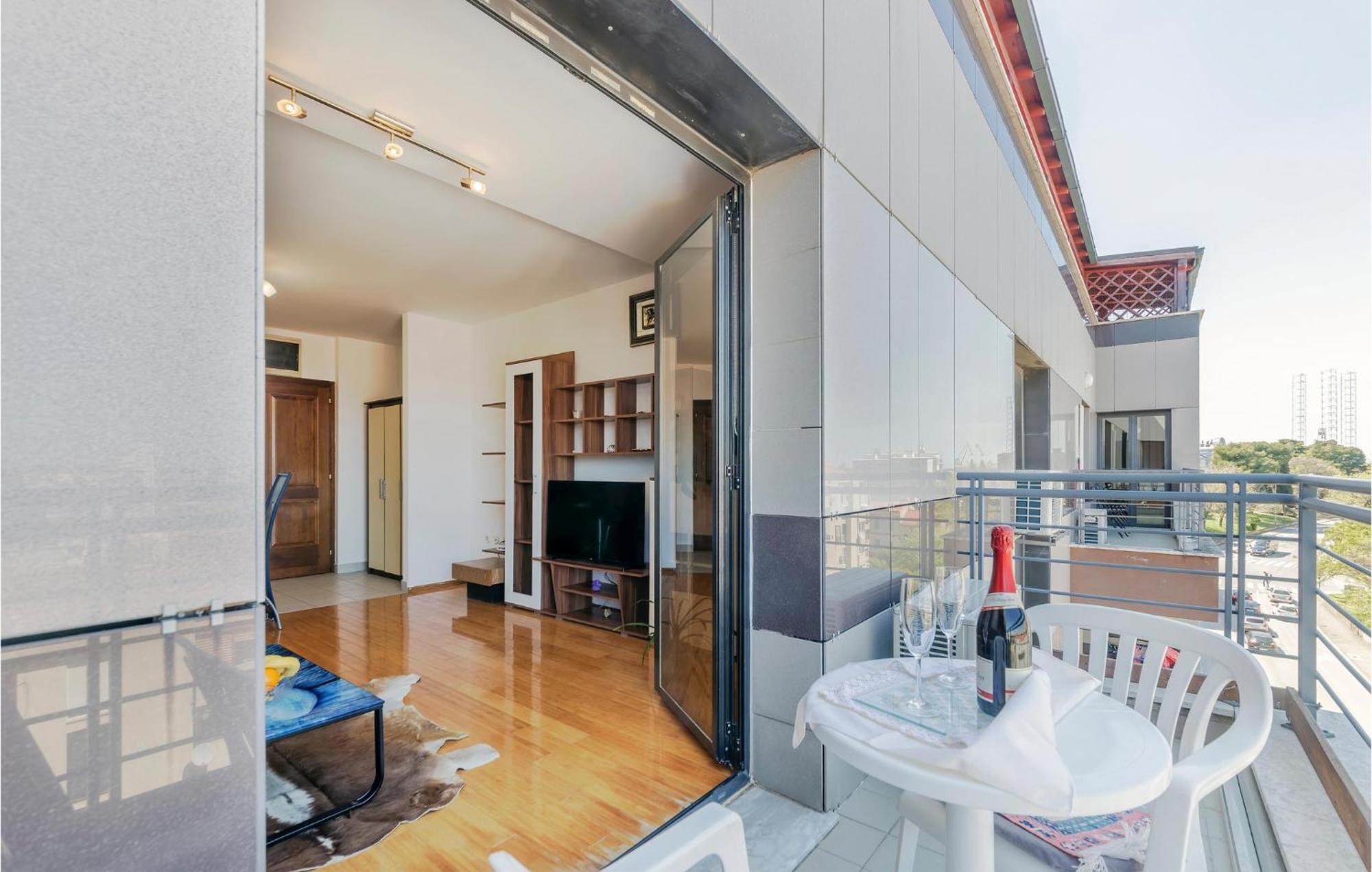 1 Bedroom Beautiful In Pula