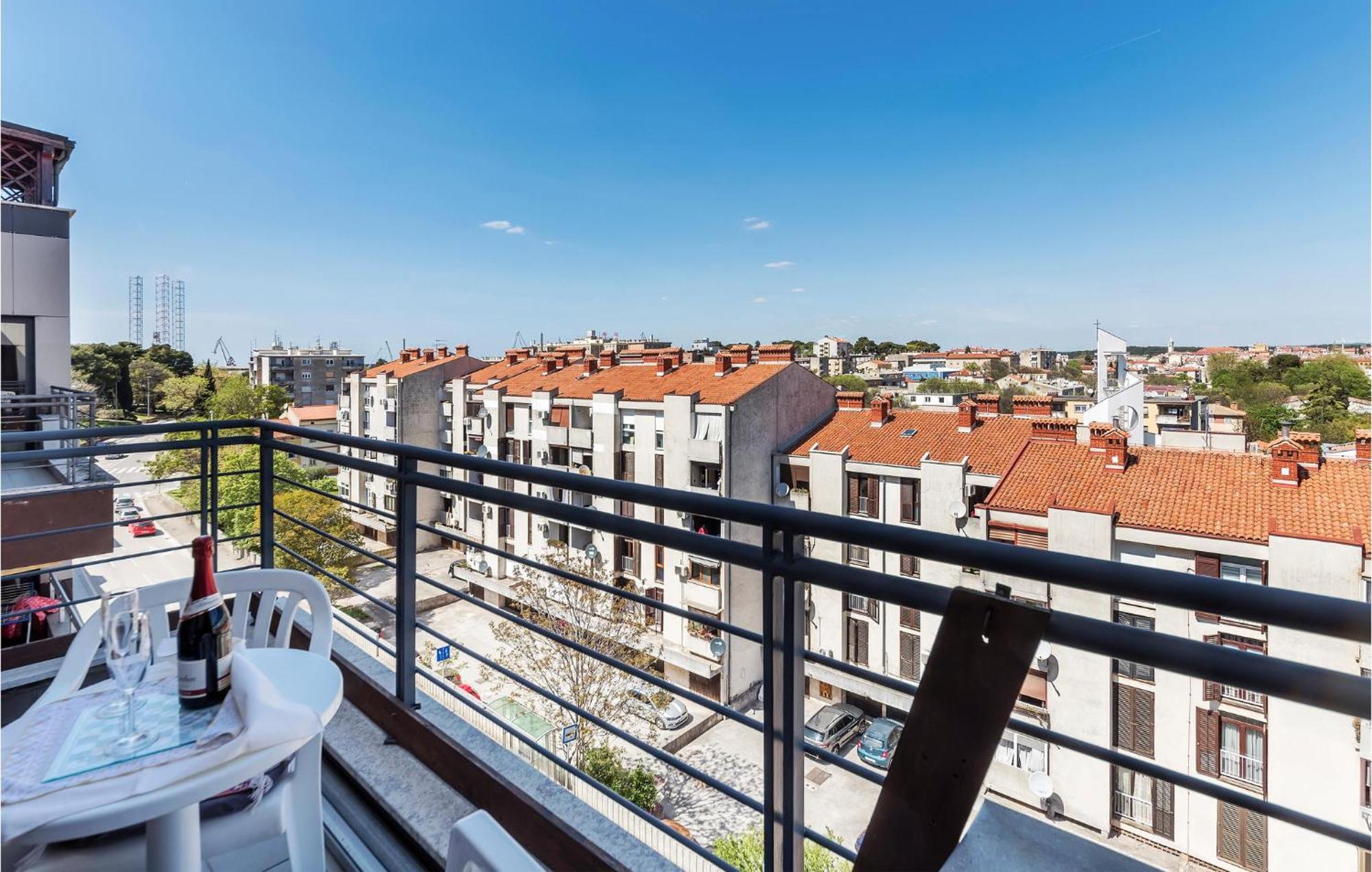 Apartmán 1 Bedroom Beautiful In Pula